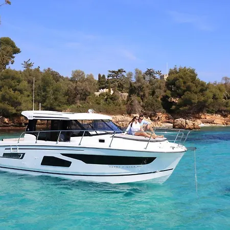 Bateau Njoy ספינת מלון *